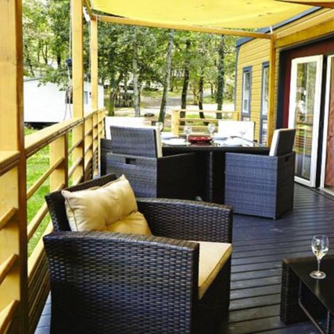 Mobilheim 8 Personen - Ultimate | 3 Zi. | 6/8 Pers. | Erhöhte Terrasse | Klimaanlage | TV