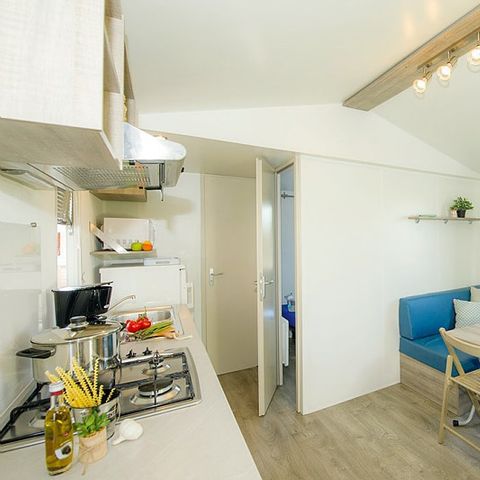 Mobilheim 6 personen - Comfort | 2 Zi. | 4/6 Pers. | Nicht überdachte Hochterrasse | Clim.