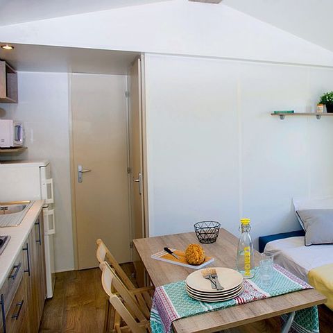Mobilheim 6 personen - Comfort | 2 Zi. | 4/6 Pers. | Nicht überdachte Hochterrasse | Clim.
