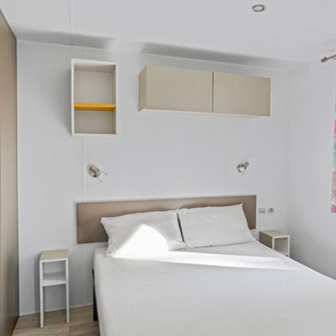 Mobilheim 6 personen - Comfort | 2 Zi. | 4/6 Pers. | Nicht überdachte Hochterrasse | Clim.