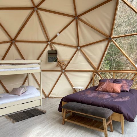 AUßERGEWÖHNLICHE UNTERKUNFT 4 Personen - Dome, ohne Sanitäranlagen