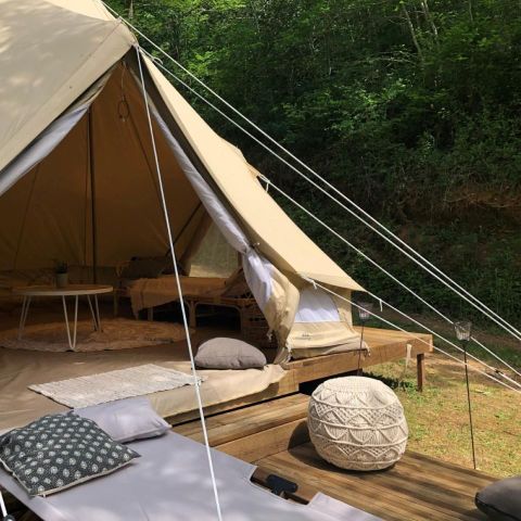 Zelt 4 Personen - GLAMPING ohne Sanitäranlagen