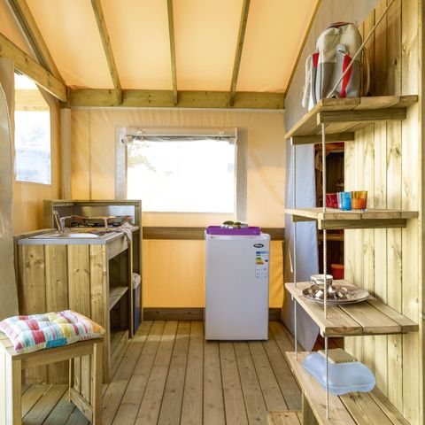 SafariZelt 5 Personen - C- Lodge Pilotis - 2 Zimmer 24m² mit überdachter Terrasse