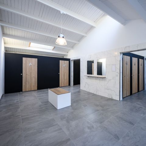 Stellplatz - STELLPLATZ 6 PERS.