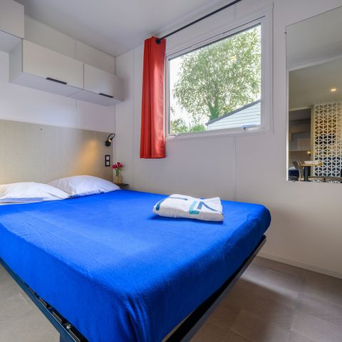 Mobilheim 4 personen - D/ KOMFORT-COTTAGE mit 2 Schlafzimmern – 30 m² – überdachte Terrasse – 4 Personen