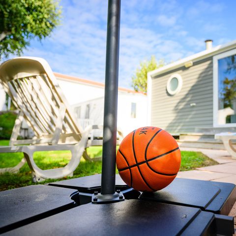 Mobilheim 5 Personen - COTTAGE CONFORT 2 Zimmer 4/5 Pers. - 30m2 - Terrasse Sonnenschirm 5 Pers.