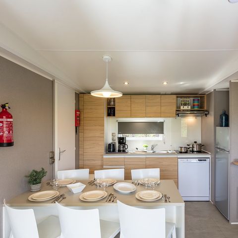 Mobilheim 6 Personen - Homair Mobilheime auf dem Campingplatz La Guyonnière Premium | 3 Zi. | 6 Pers. | Terrasse Lounge | Clim.