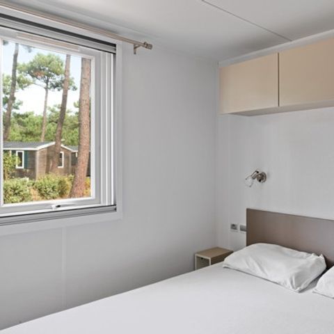 Mobilheim 6 Personen - Homair Mobilheime auf dem Campingplatz La Guyonnière Premium | 3 Zi. | 6 Pers. | Terrasse Lounge | Clim.
