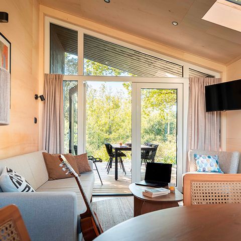 Tiny house 5 personen - Wild Spirit 2 Schlafzimmer - 60m² - TV -CLIM - LV - SH + SAUNA + NORDISCHES BAD