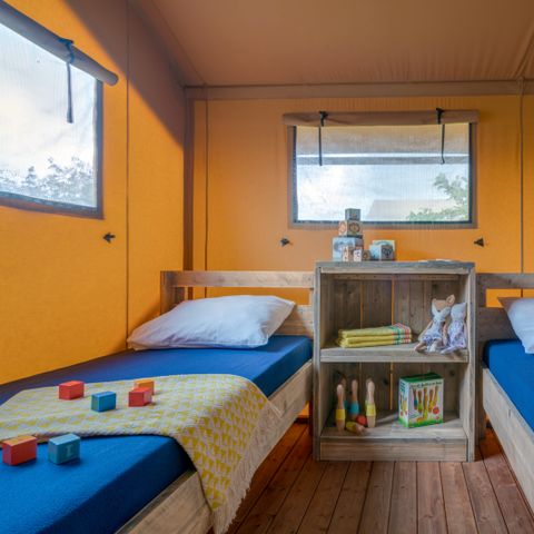 Safarizelt 6 Personen - Woody Lodge, Klimatisiert - 3 Schlafzimmer