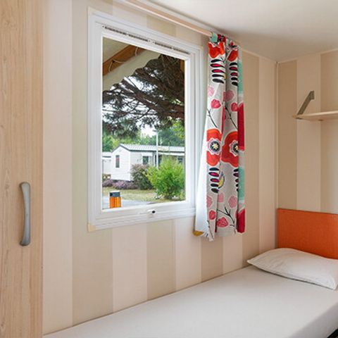 Mobilheim 6 personen - Mobilheim | Classic | 3 Schlafz. | 6 Pers. | Erhöhte Terrasse | TV