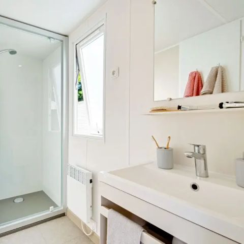 Mobilheim 6 personen - Mobil Home Aqua 2 Zimmer 4/6 Personen TV