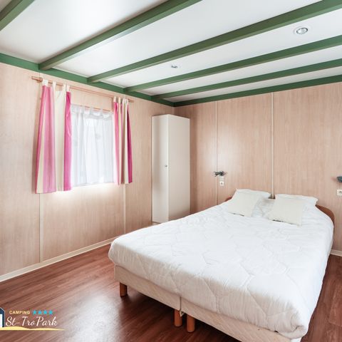 Mobilheim 4 Personen - Premium 32m² (2 Schlafzimmer) reserviert für Personen mit eingeschränkter Mobilität mit Klimaanlage