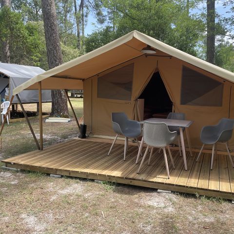 Safarizelt 4 Personen - Holzboden, 2 Schlafzimmer, ausgestattete Küche, Terrasse