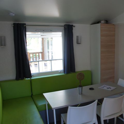 Mobilheim 7 Personen - Mobilheim Standard 32 m² 3 Zimmer + 12m² halbüberdachte Terrasse (9m²) 6/7 Pers.