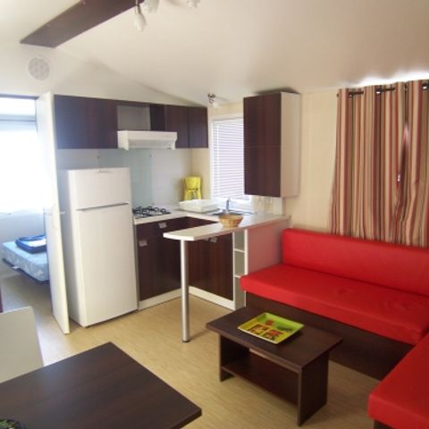 Mobilheim 5 Personen - Mobilheim Confort 32 m² 2 Zimmer + 12m² halbüberdachte Terrasse (9m²) + TV 4/5 Pers.