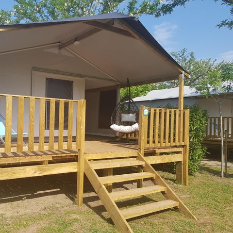Safarizelt 5 Personen - Lodge Confort 25m² 2 Zimmer + Terrasse 12m² 4/5 Pers.
