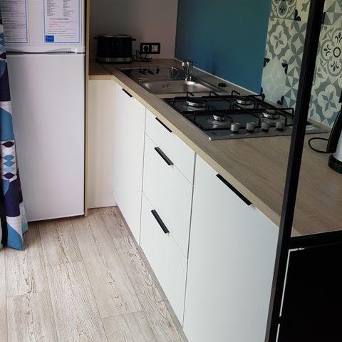 Mobilheim 7 Personen - Mobilheim Luxe 32m² 3 Schlafzimmer + 12m² halboffene Terrasse (9m²) + TV + Klima 6/7 Pers.