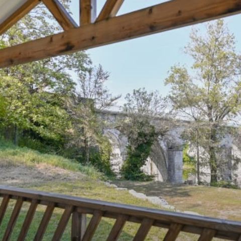 Mobilheim 4 Personen - Pommier mit Blick auf den Fluss