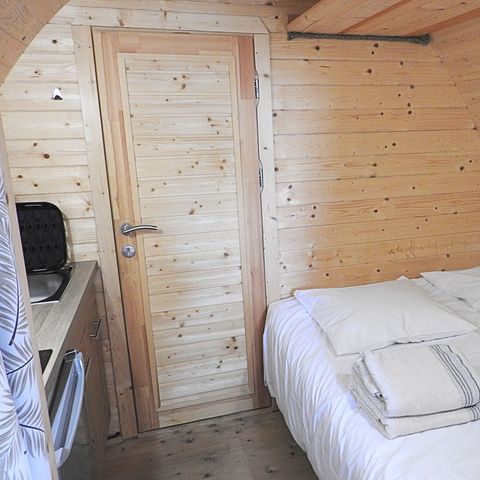 AUßERGEWÖHNLICHE UNTERKUNFT 2 Personen - POD + JACUZZI PRIVAT - 1 Schlafzimmer