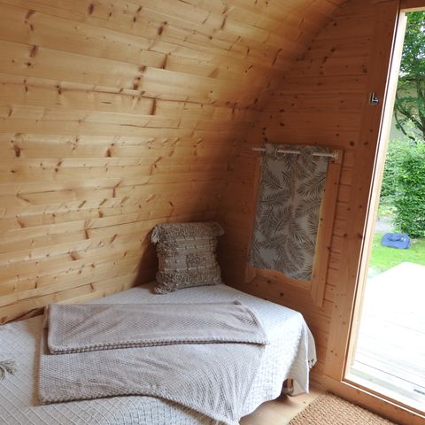 AUßERGEWÖHNLICHE UNTERKUNFT 2 Personen - POD + JACUZZI PRIVAT - 1 Schlafzimmer
