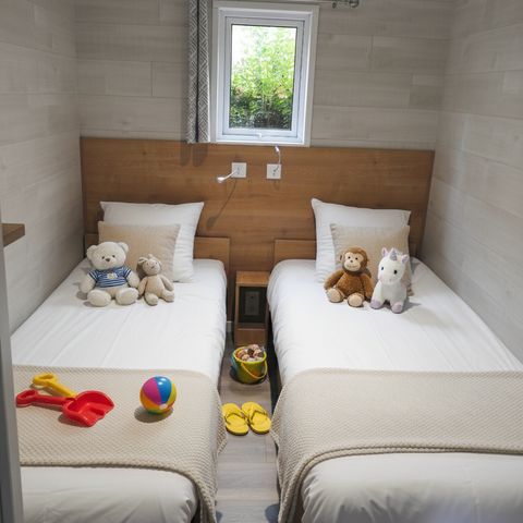 Mobilheim 4 Personen - MOBIWOOD 36 mit seinem PRIVATEN JACUZZI - 2 Schlafzimmer
