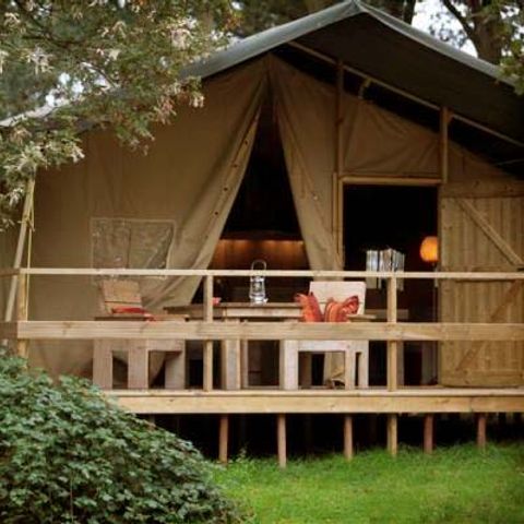 SafariZelt 4 Personen - Corsica Lodge, 2 Zimmer - Anreise am Samstag in der Hochsaison