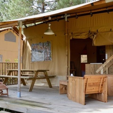 SafariZelt 5 Personen - Corsica Lodge, 2 Zimmer - Ankunft am Samstag in der Hochsaison