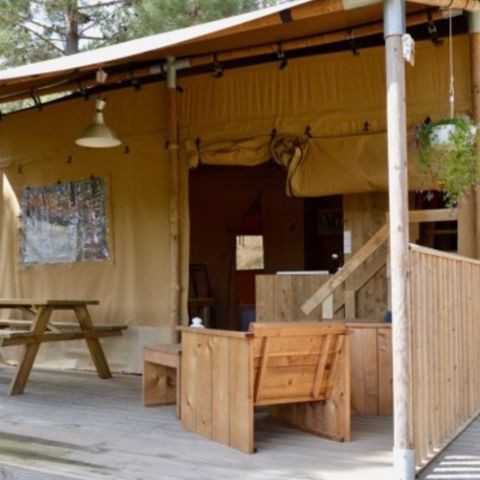 SafariZelt 8 Personen - Corsica Lodge 3 Zimmer - Ankunft am Samstag in der Hochsaison