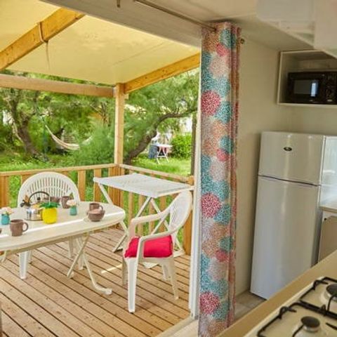 Mobilheim 4 Personen - Comfort | 2 Schlafz. | 4 Pers. | Erhöhte Terrasse | Klimaanlage