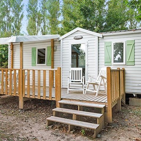 Mobilheim 6 Personen - Mobile Home Comfort XL | 2 Zi. | 4/6 Pers. | Erhöhte Terrasse | Klimaanlage