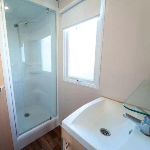 Mobilheim 4 Personen - 3 Zimmer 4 Personen Klimatisiert + TV