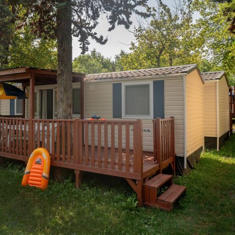 Mobilheim 6 Personen - Comfort | 3 Zi. | 6 Pers. | Erhöhte Terrasse | Clim.