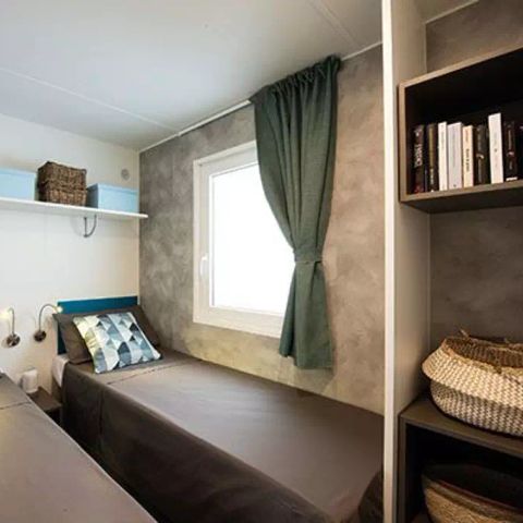 Mobilheim 6 Personen - Mobilheim | Premium | 3 Zi. | 6 Pers. | Erhöhte Terrasse | 1 Bad | Klima.