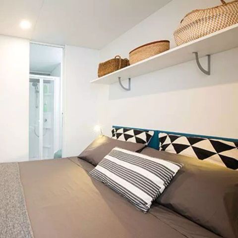 Mobilheim 6 Personen - Mobilheim | Premium | 3 Zi. | 6 Pers. | Erhöhte Terrasse | 2 Bäder | Klim.