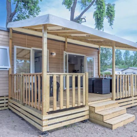 Mobilheim 6 personen - Mobilheim | Premium | 3 Zi. | 6 Pers. | Erhöhte Terrasse | 2 Bad | Klimaanlage | TV