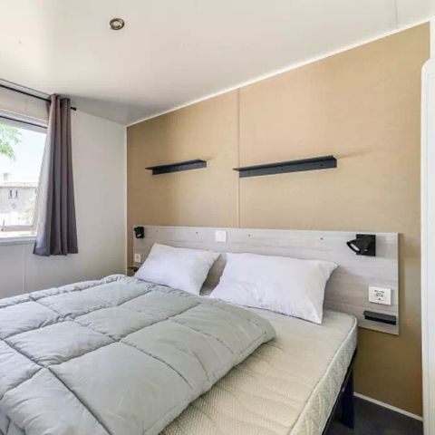 Mobilheim 4 Personen - Mobilheim | Premium | 2 Schlafz. | 4 Pers. | Terrasse Lounge | 1 Bad | Klima.