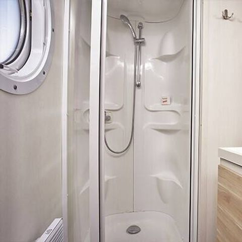 Mobilheim 6 Personen - Mobilheim | Comfort | 3 Zi. | 6 Pers. | Erhöhte Terrasse | Clim.