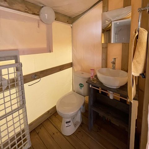Safarizelt 5 Personen - Lodge-Zelt „FreeFlower Standard“ 30 m² (2 Schlafzimmer) + Terrasse für 5 Personen