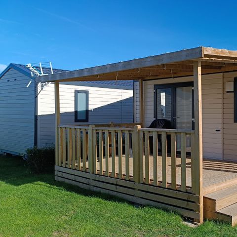 Mobilheim 4 Personen - Mobilheim „Comfort“, 20 m² (1 Schlafzimmer) + Terrasse – Meerblick, 2–4 Personen