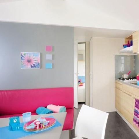 Mobilheim 4 Personen - Komfort 27m² 2 Zimmer darunter halboffene Terrasse 18m² + TV
