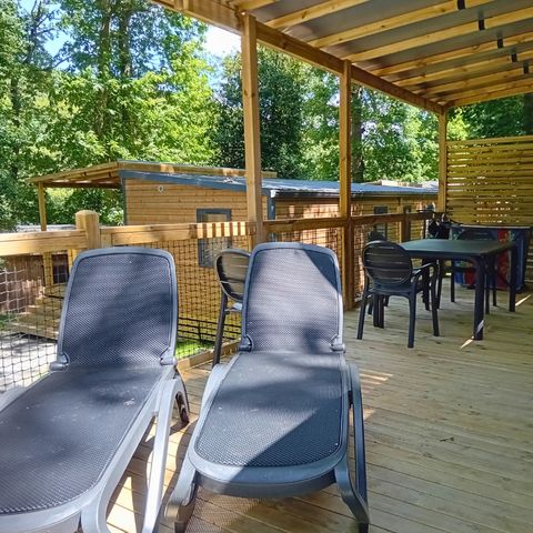 Mobilheim 4 Personen - Homeflower Premium 29m² (2 Schlafzimmer) + KLIMA + halbüberdachte Terrasse + TV + Bettwäsche + Handtücher