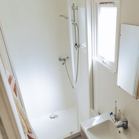 Mobilheim 4 Personen - LOISIR CONFORT 2ch/4p - 25m² - Überdachte Terrasse - DIM