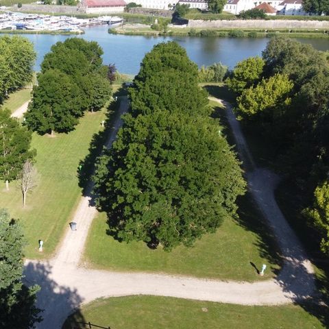 Stellplatz - 2 Pers + Elec 10 A