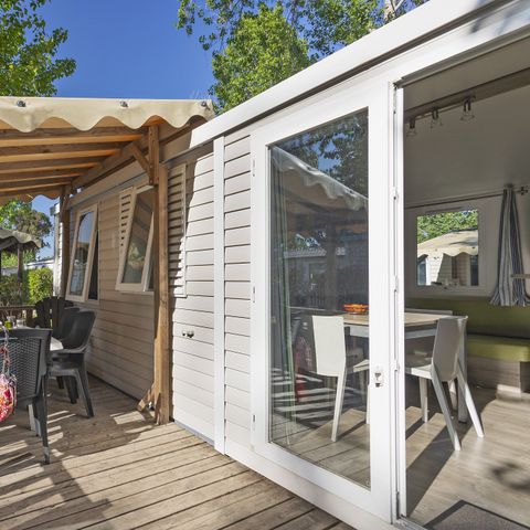 Mobilheim 6 personen - Mobilheim | Comfort XL | 3 Zi. | 6 Pers. | Erhöhte Terrasse | Klima.