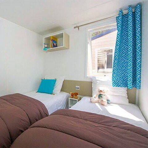 Mobilheim 4 personen - Mobilheim | Premium | 2 Zi. | 4 Pers. | Einfache Terrasse | Klima.