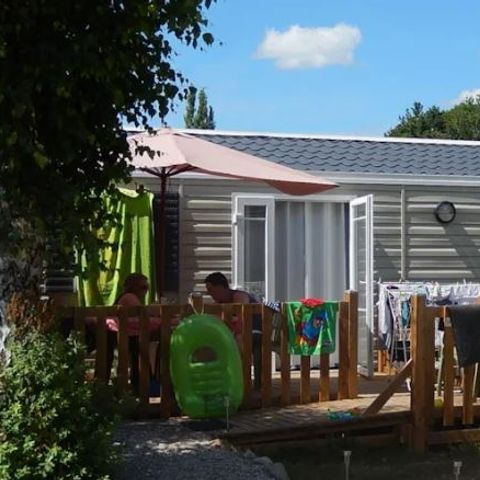 Bungalow 6 Personen - Haselnussstrauch PMR-Zugang mit Sanitäranlagen