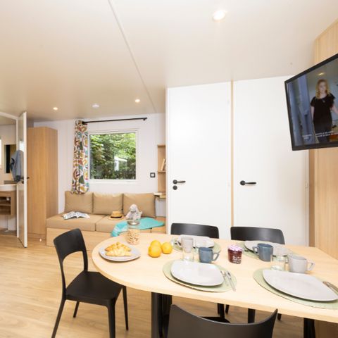 Mobilheim 6 Personen - Bungalow Sapin - 32m² mit halbüberdachter Holzterrasse