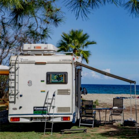 Stellplatz - Privilegierte Lage 80m² Bord de Mer 1. Linie