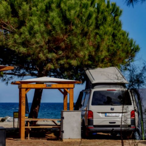 Stellplatz - Privilegierte Lage 100m² Bord de Mer 2eme ligne